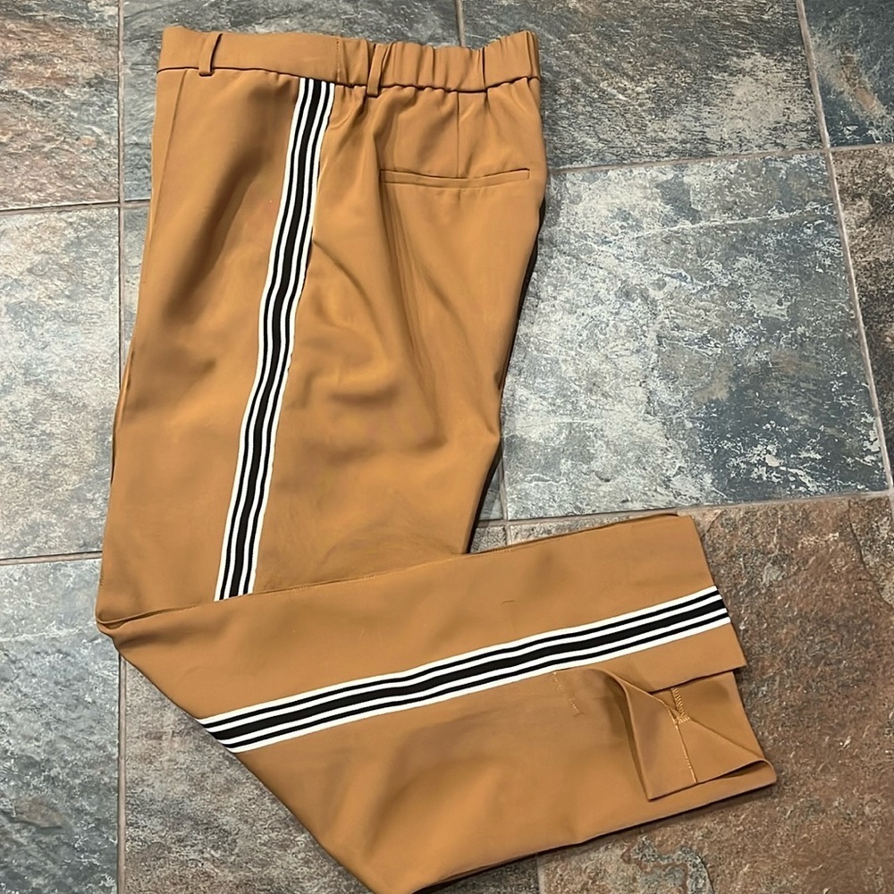 “a loves a” Pants